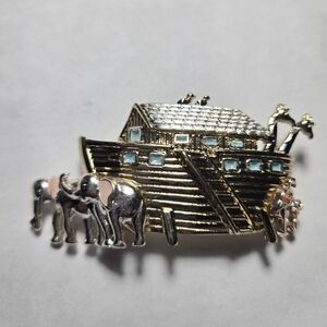 Gold and Silver Noah's Ark Brooch